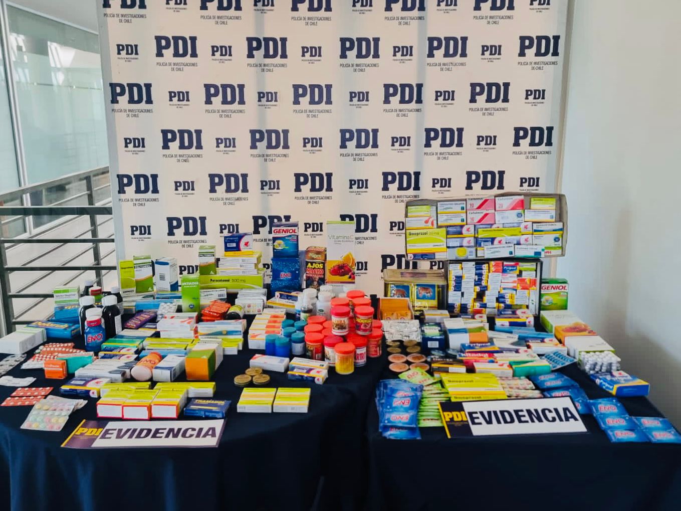 PDI detuvo a dos imputados por venta ilegal de medicamentos en Arica ...