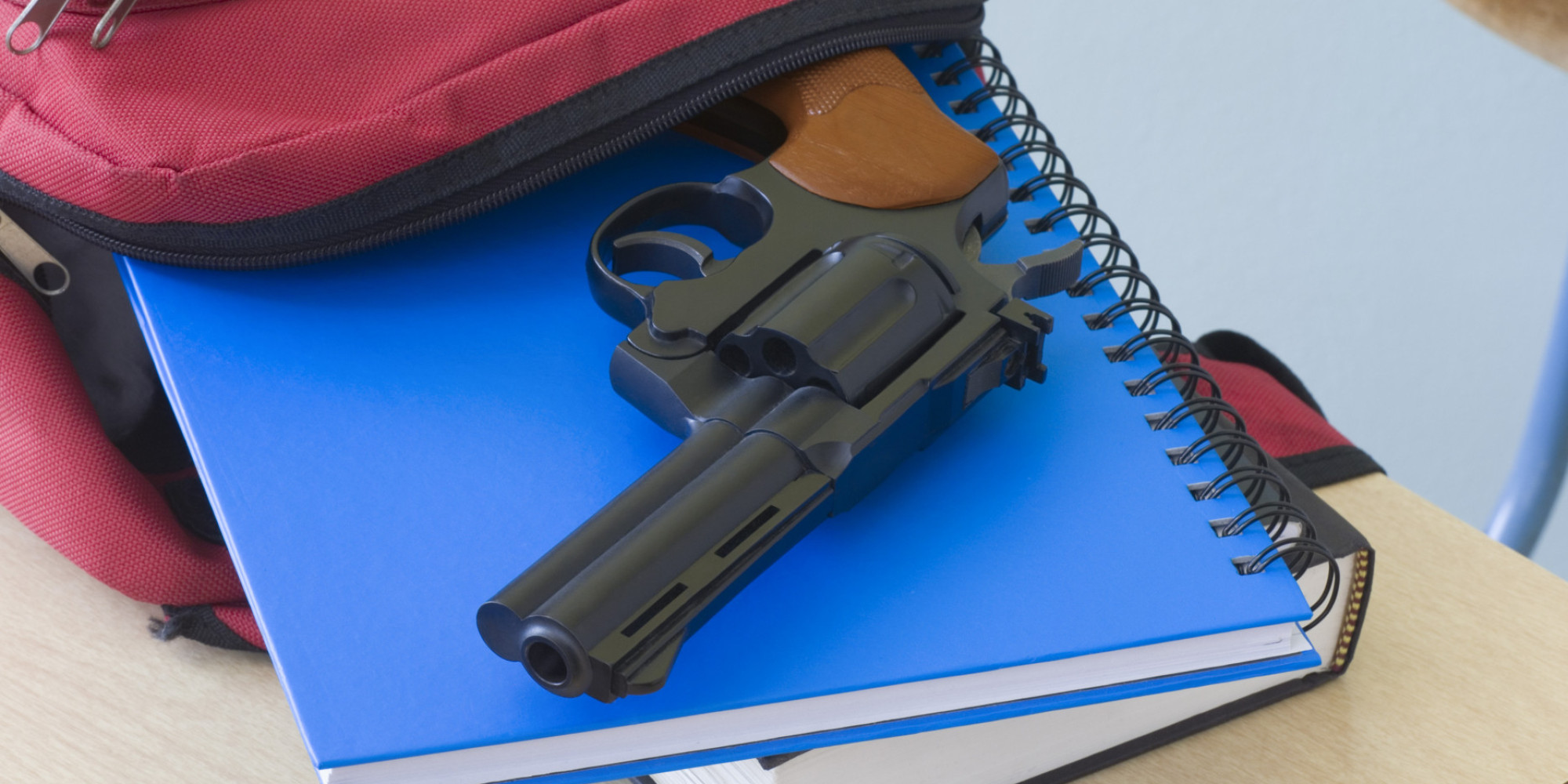 Estudiante de 14 años disparó un arma de fuego al interior de ...