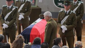 General Yáñez anuncia ascenso póstumo de los tres carabineros asesinados